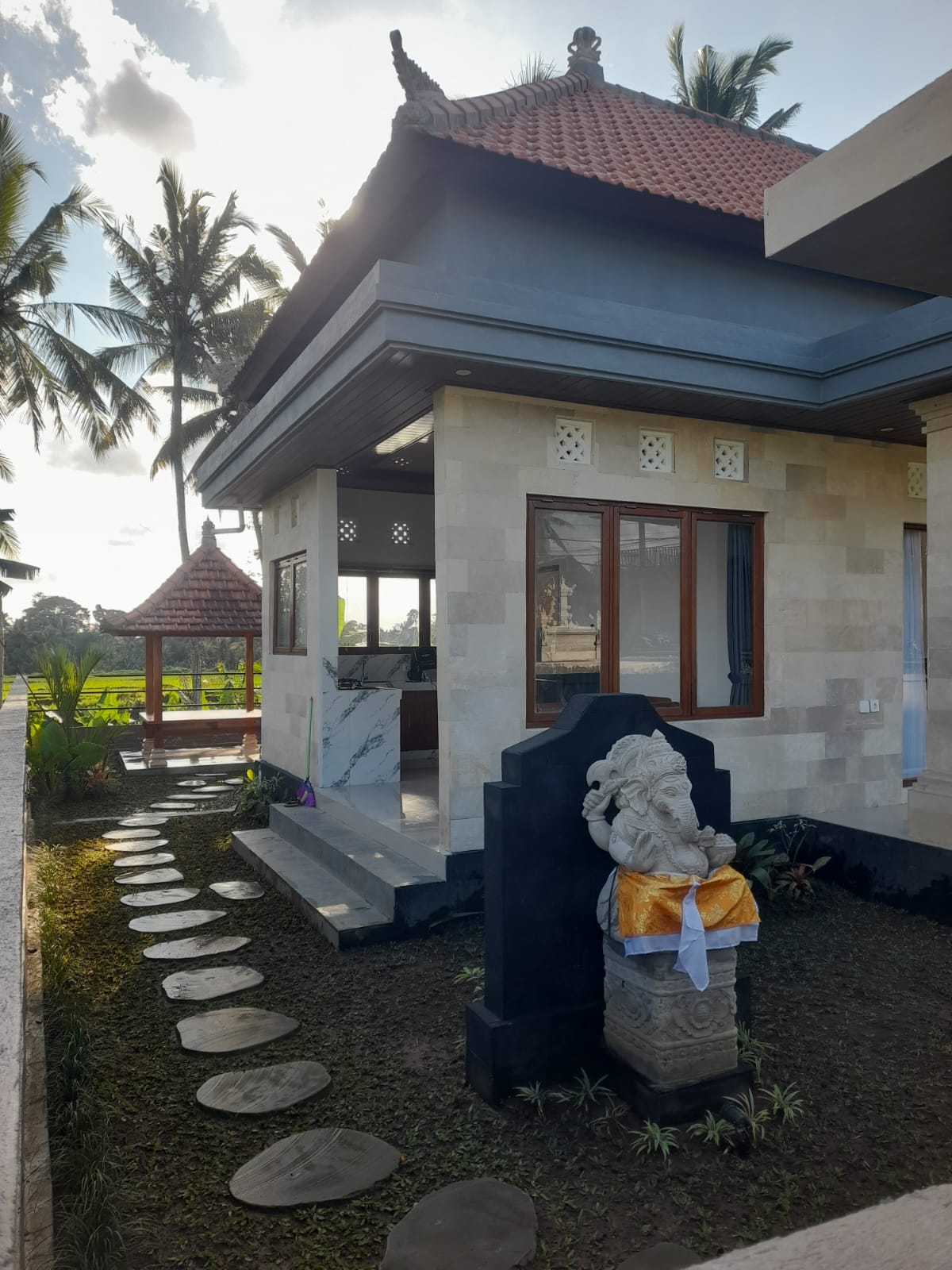 Villa 1 bed 100 in Ubud Petulu 10