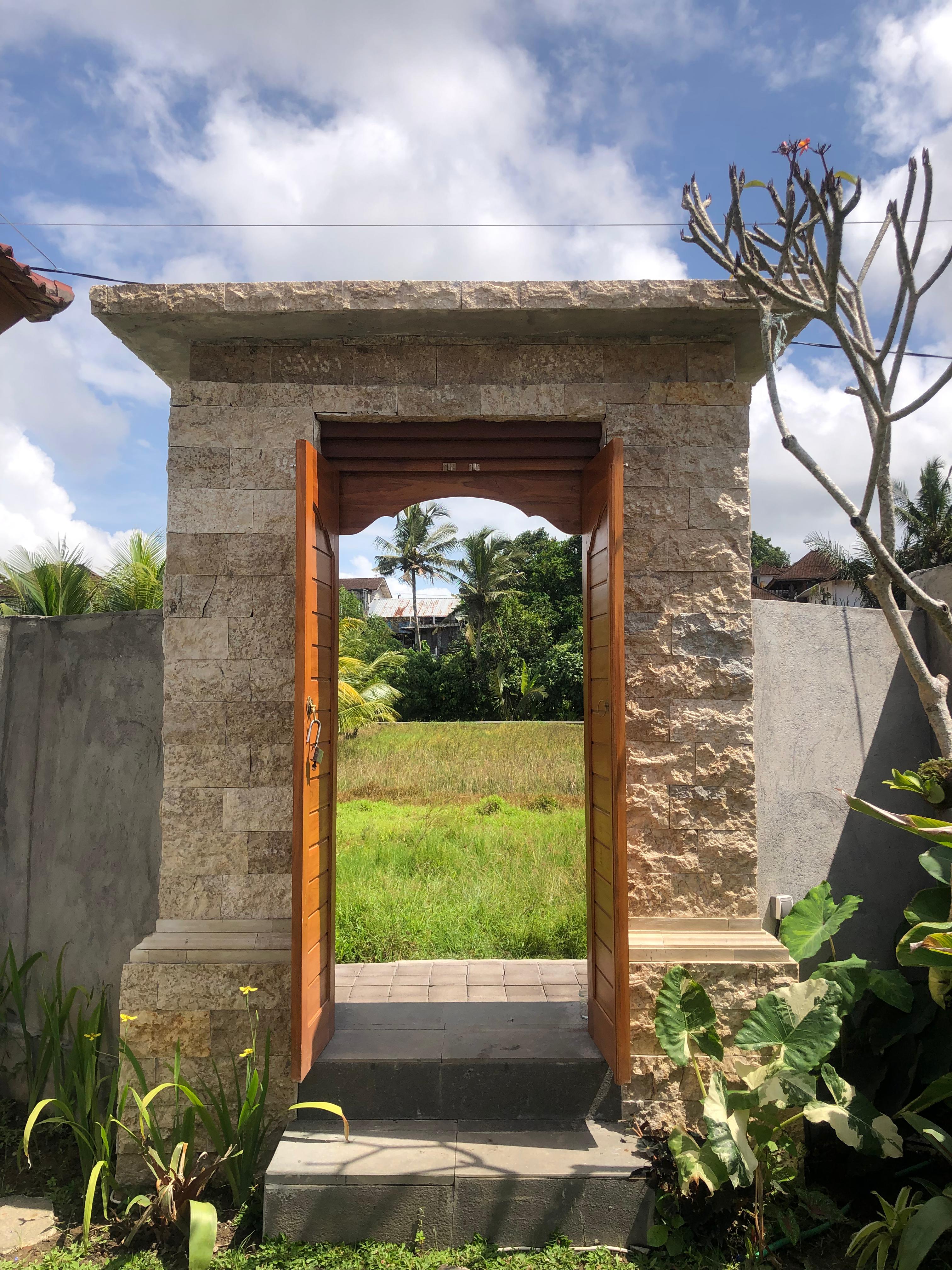 Villa 2 beds 150 in Ubud Gentong 1
