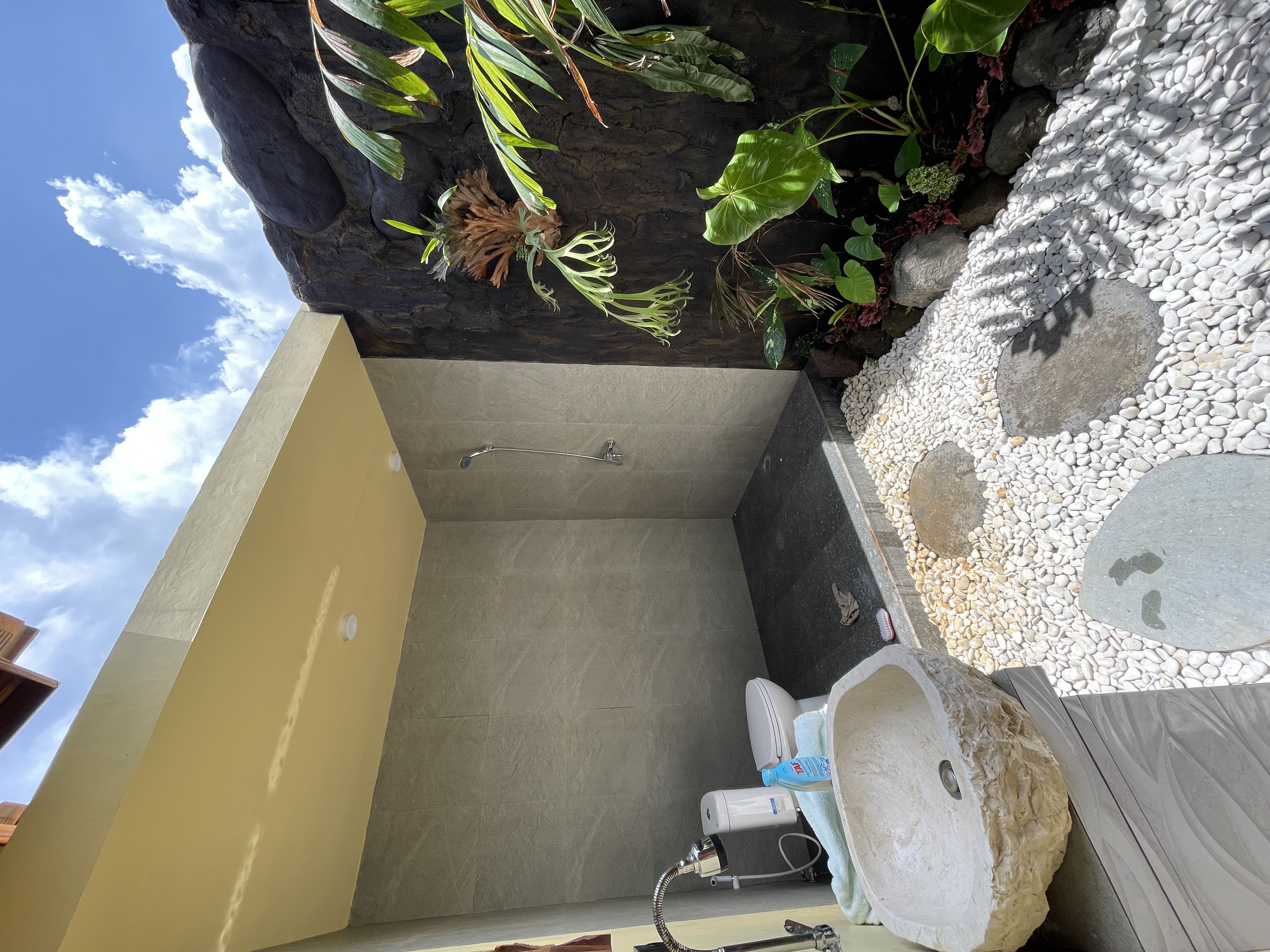 Villa 2 beds 75 in Ubud Gentong 8