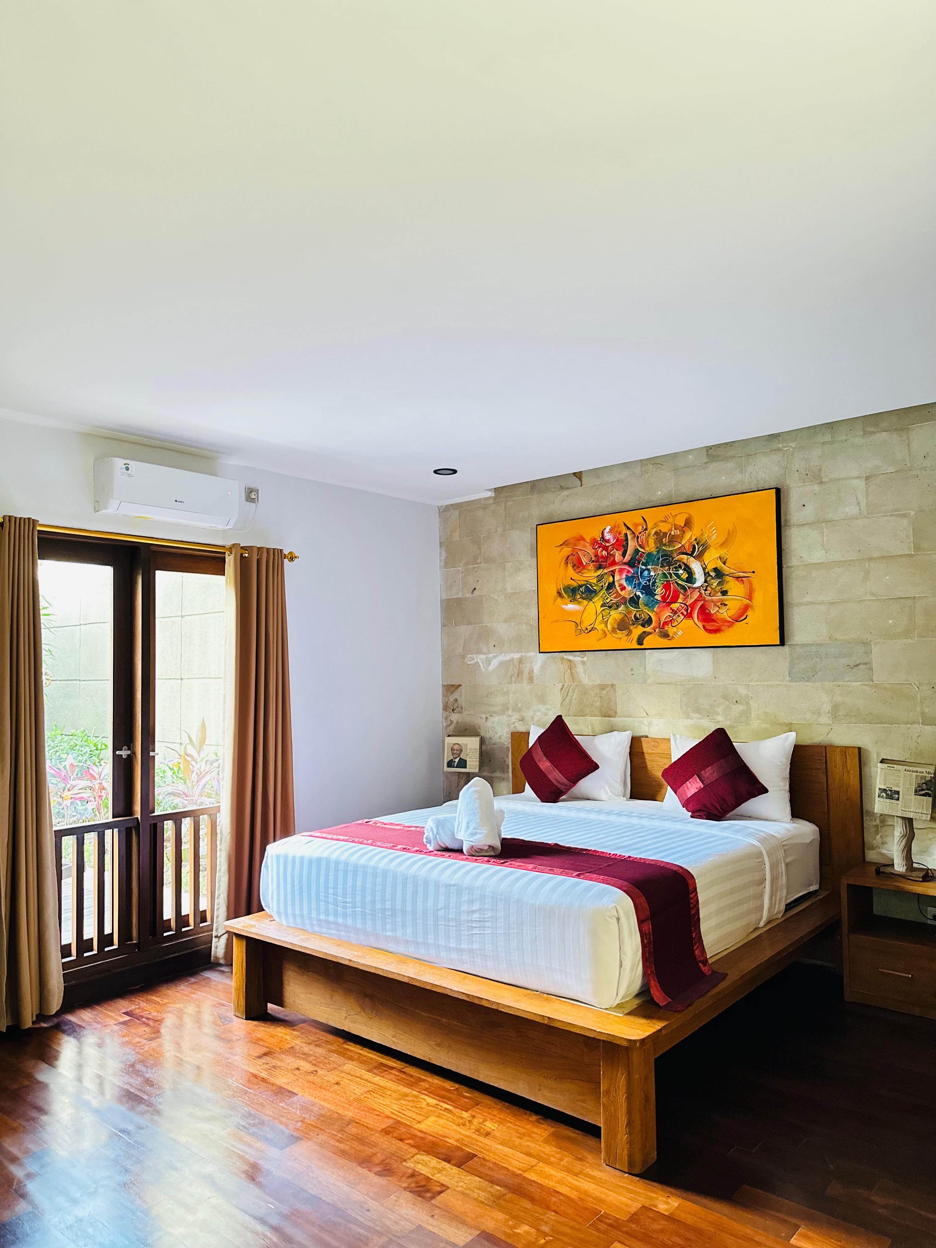 Villa 3 beds 56 in Seminyak 2